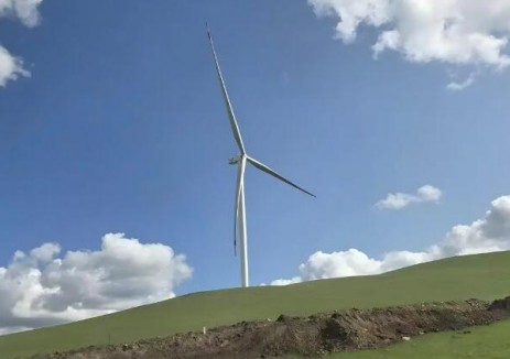 白音华自备电厂全额自发自用50MW风电项目首台风机成功并网发电