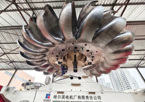 全球单机容量最大冲击式水轮机转轮研制成功