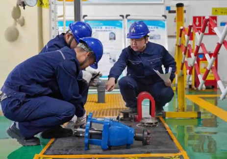 陜煤集團黃陵礦業<em>煤矸石</em>發電公司：抓安全、保發電，全力備戰“迎峰度夏”