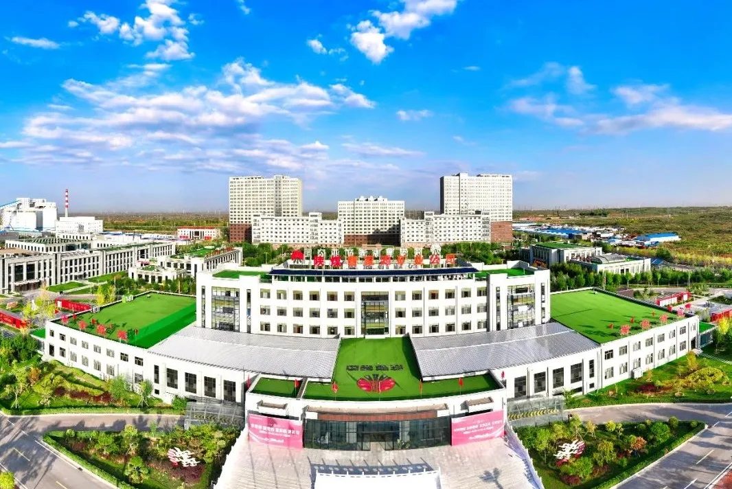 <em>陜煤集團(tuán)</em>曹家灘礦業(yè)：全力以赴跑出半年加速度