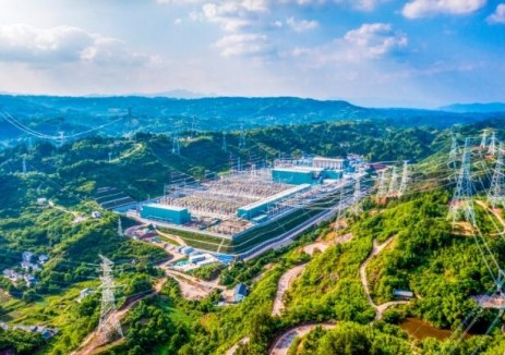 國網重慶市電力公司：加快推進特高壓工程建設，全力做好<em>新能源</em>接入并網服務