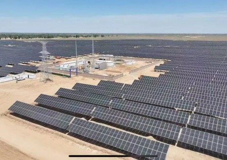 大唐定邊50兆瓦復合光伏發電項目全容量并網
