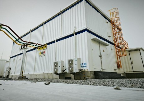 南瑞支撑建设的华能库布齐沙漠100万千瓦光伏先导工程全容量并网成功