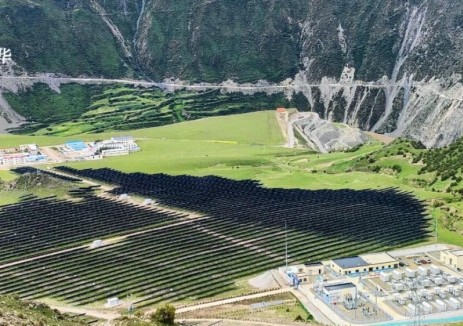 索县热热50MW光储项目稳健运行 消缺工作有序推