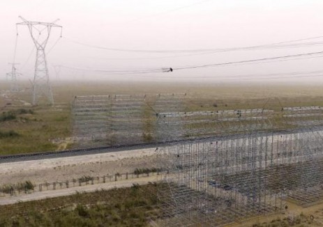 新疆环塔里木盆地750千伏输变电工程全线贯通