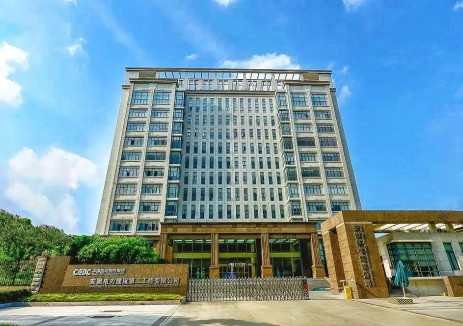 在新能源项目管理等方面开展全方位合作！西北电建