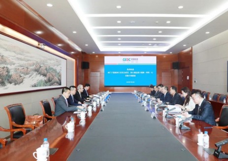 徐陆与西门子能源执行委员会成员、执行副总裁卡
