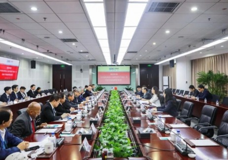 马中商务理事会主席卢成全到访中国能建国际集团