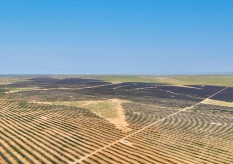 驭光治沙！上能电气护航宁国运盐池1.2GW电站成功