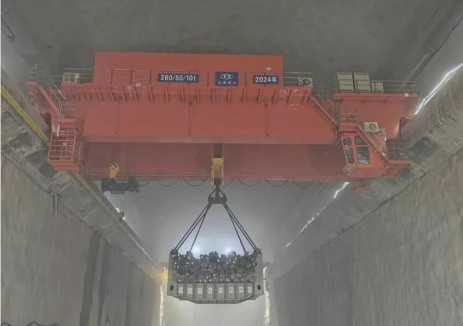 平坦原抽水蓄能电站主厂房桥机负荷试验顺利完成