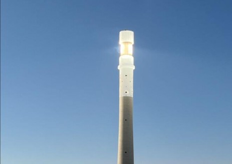 中国能建华东电力试研院负责调试的甘肃金塔中光太阳能“光热+光伏”试点项目100兆瓦光热机组首次满负荷试运一次成功
