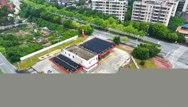天合光能高安全需求场景化解决方案，让加油站屋顶变身安全绿电站