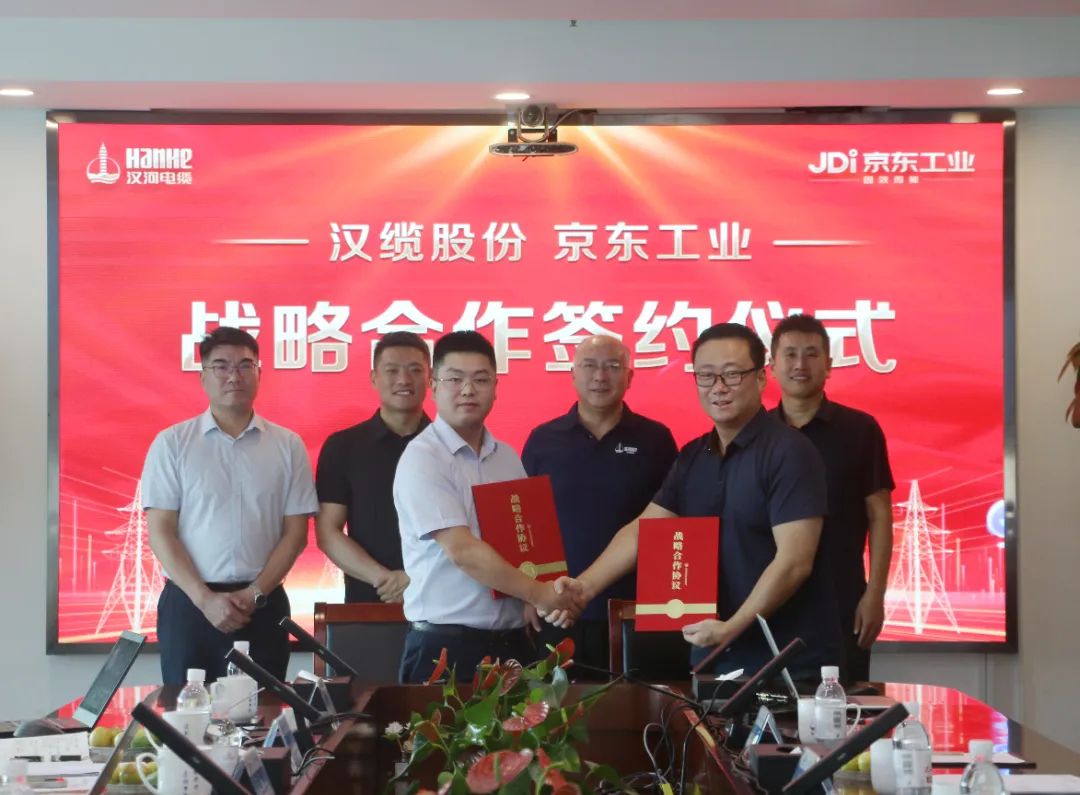 4dacc683-d6f8-4f98-8ca8-f248840cc15d.jpg