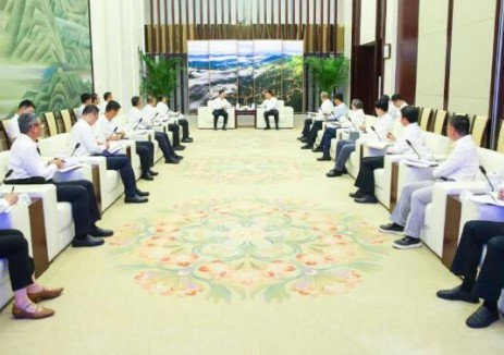 <em>国家电投集团</em>与哈电集团座谈，在新能源发展等方面进一步加强合作