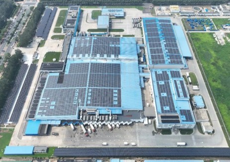 伊利天津工厂全面启用日托光伏轻刚组件