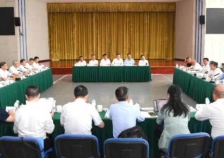 江苏省副省长李忠军率队访问东方电气集团