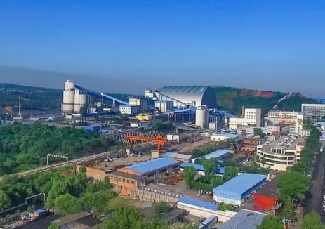 高效抑尘！潞安化工漳村煤矿驶入“乌金”绿运快车