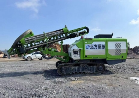 兵器工业集团成功研制AI智能钻机 矿山钻孔迈入无