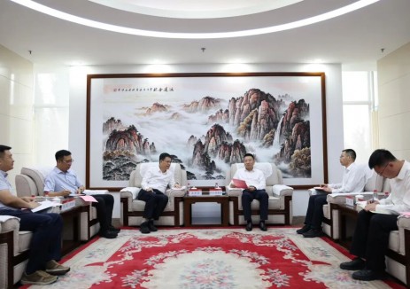 王彦宏一行拜访华电内蒙古能源有限公司党委书记、董事长那仁满都拉