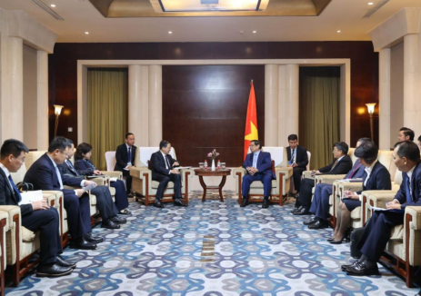 越南总理范明政肯定华电在越南风电、太阳能等清洁能源领域的贡献