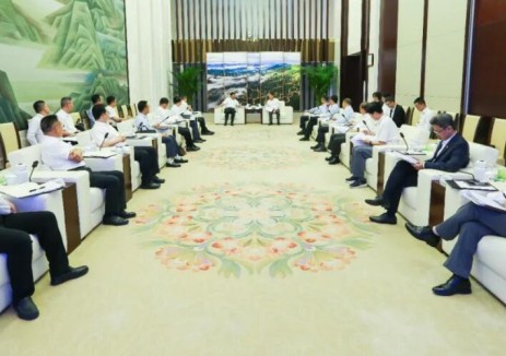 国家电投集团与中国铁建座谈