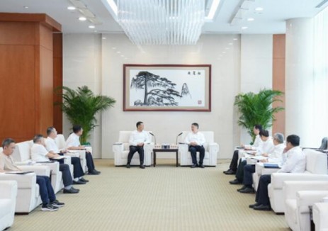 温枢刚会见宁德市市长潘国强