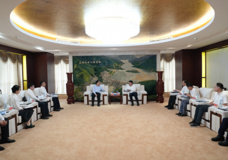 赵大斌会见华为公司常务监事姚福海