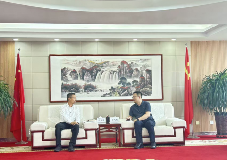 杨春发一行拜访内蒙古能源集团有限公司总经理云鹏刚