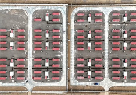 GWh級交付！易事特6.7MW/26.8MWh集中式<em>儲能系統(tǒng)</em>打造獨(dú)立儲能新標(biāo)桿