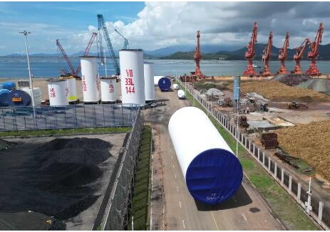 粵水電裝備集團陽江裝備廠首套單機容量16MW漂浮式<em>海上風電</em>塔筒成功發(fā)運