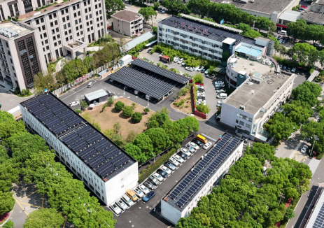 單日<em>發(fā)電</em>增益顯著！極電光能鈣鈦礦組件為上海零碳出行“續(xù)航”