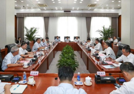 黄伟、刘清勇率队拜访中核集团