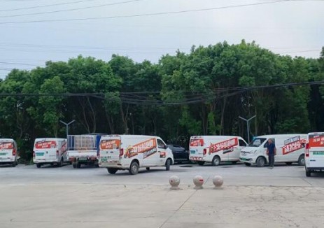 江蘇興化市：村里建起<em>充電站</em>，方便群眾又增收