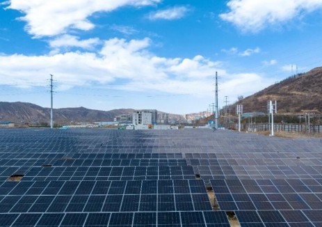 李强总理在青海调研由天合光能参与建设的中国联通三江源国家大数据基地