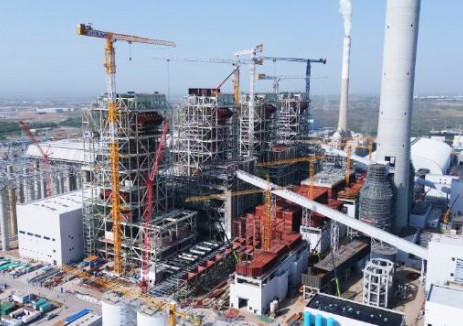 中国能建江苏电建<em>一公司</em>承建的国能宁夏中卫电厂4×660兆瓦扩建工程5号机组发电机转子穿装一次成功