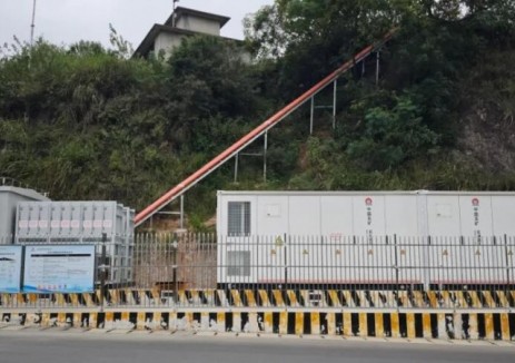 云储循环建成贵州首例10kV接入工商业储能电站