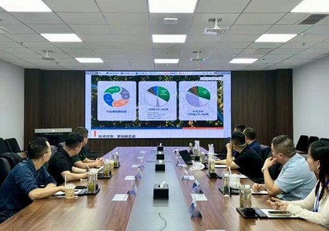 華晟攜手海爾新能源，共筑<em>光伏產(chǎn)業(yè)</em>協(xié)同發(fā)展新生態(tài)