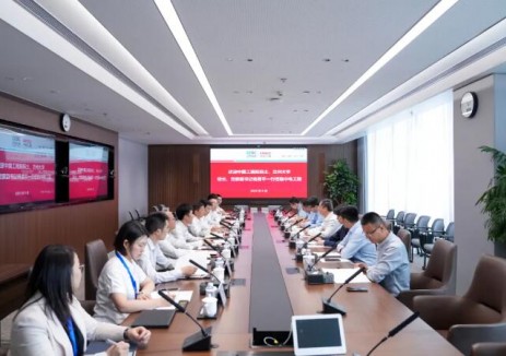 罗必雄与兰州大学校长杨勇平会谈并见证签署合作框架协议