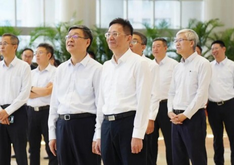 黄伟、刘清勇率队拜访东方电气集团