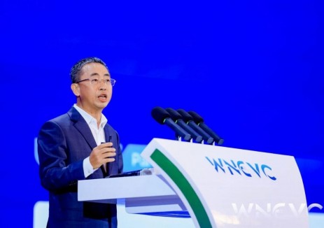 华为侯金龙：全面超快充，加速电动汽车高质量发展