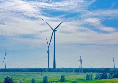 <em>中船科技</em>邯鄲邱縣5萬千瓦風(fēng)電項目成功并網(wǎng)發(fā)電