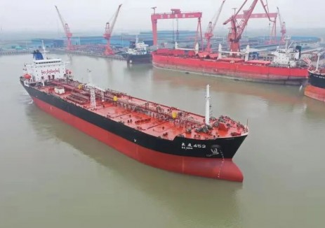 招商南油“大庆452”轮月内安全高效完成6个重载航次