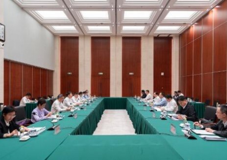 鄒磊會見雅安市委書記廖文彬