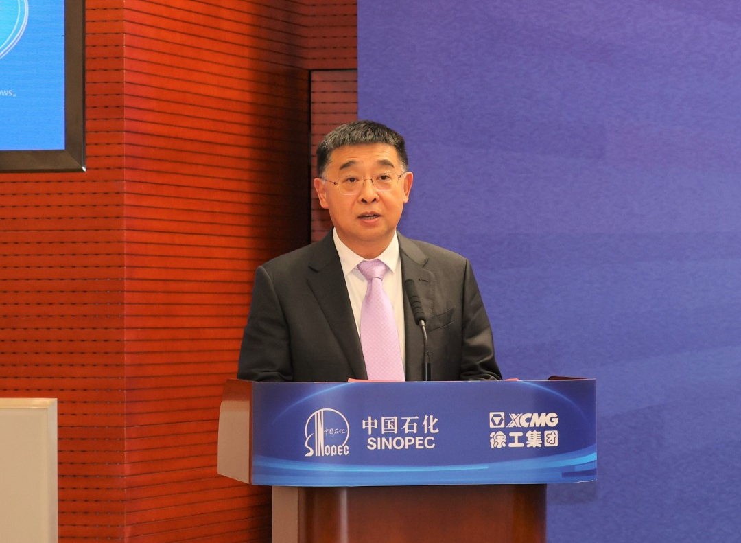 62429921895cut_img.png 62429921895cut_img.png