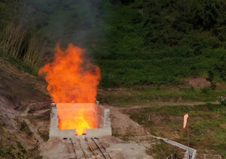 西南油气田川东地区福兴1井CX组测试获百万方高产工业气流
