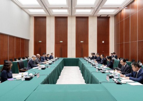 鄒磊會見西門子能源公司總裁兼首席執行官克里斯蒂安·布魯赫