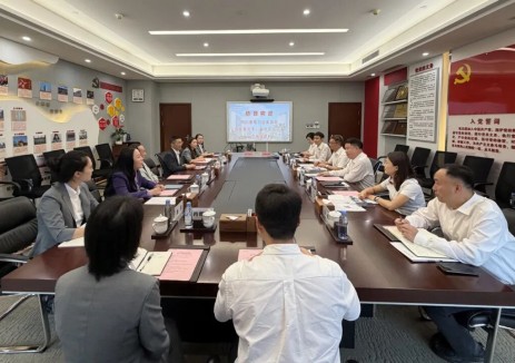 张世殊会见四川省电力企业协会会长易云平