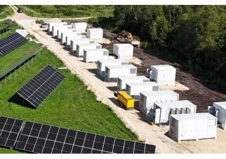 庫(kù)博能源25MW/50MWh儲(chǔ)能電站成功并網(wǎng)愛(ài)沙尼亞電網(wǎng)
