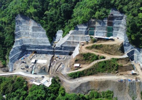 中國能建葛洲壩三峽建設公司承建的<em>印尼</em>上西索凱抽水蓄能電站交通洞開挖進尺突破百米