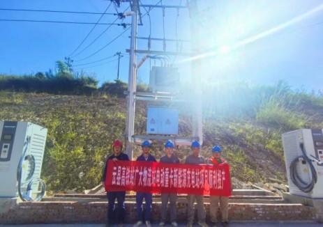 11天攻堅(jiān)提速投產(chǎn)，云南云縣高鐵站<em>電動(dòng)重卡</em>充電站項(xiàng)目正式并網(wǎng)